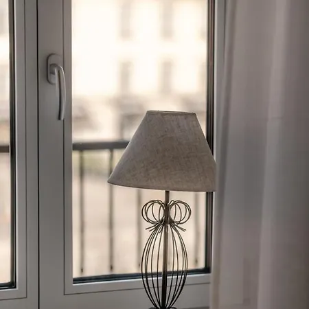 Apartment Charming Romeo